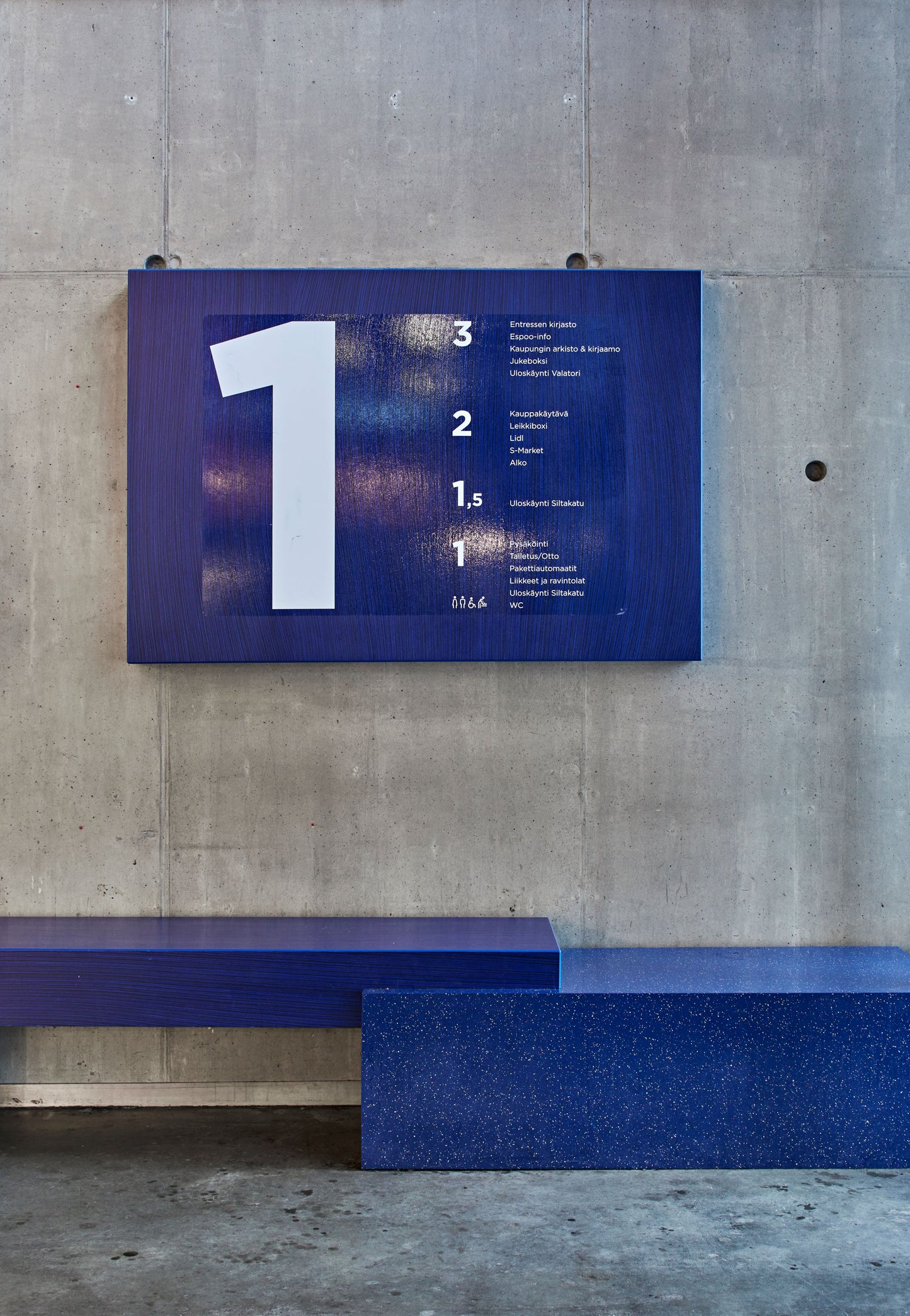 R5003-02 Sapphire Blue